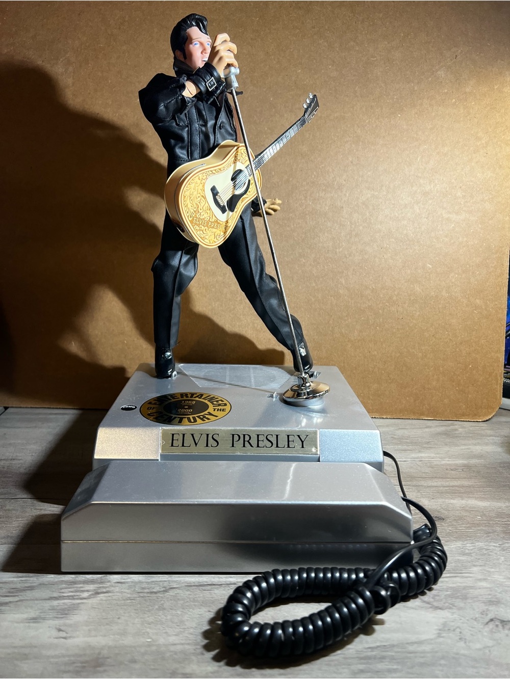 Vintage 2000 Elvis Presley Landline Phone - Dancing does not work!